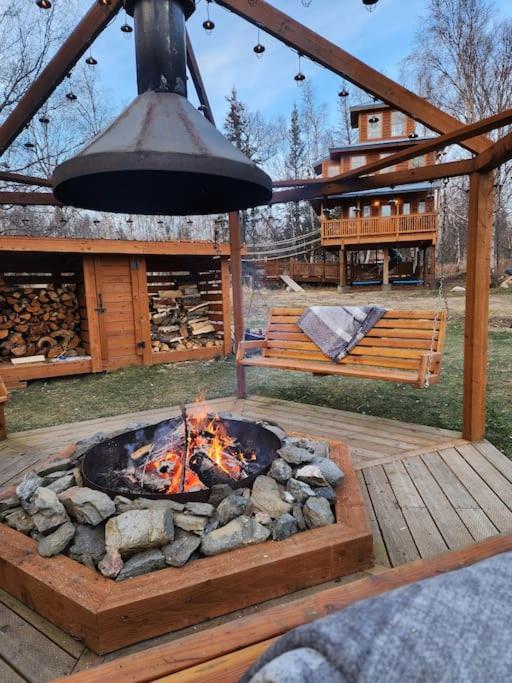 פלמר The Eagle'S Nest Treehouse Cabin מראה חיצוני תמונה